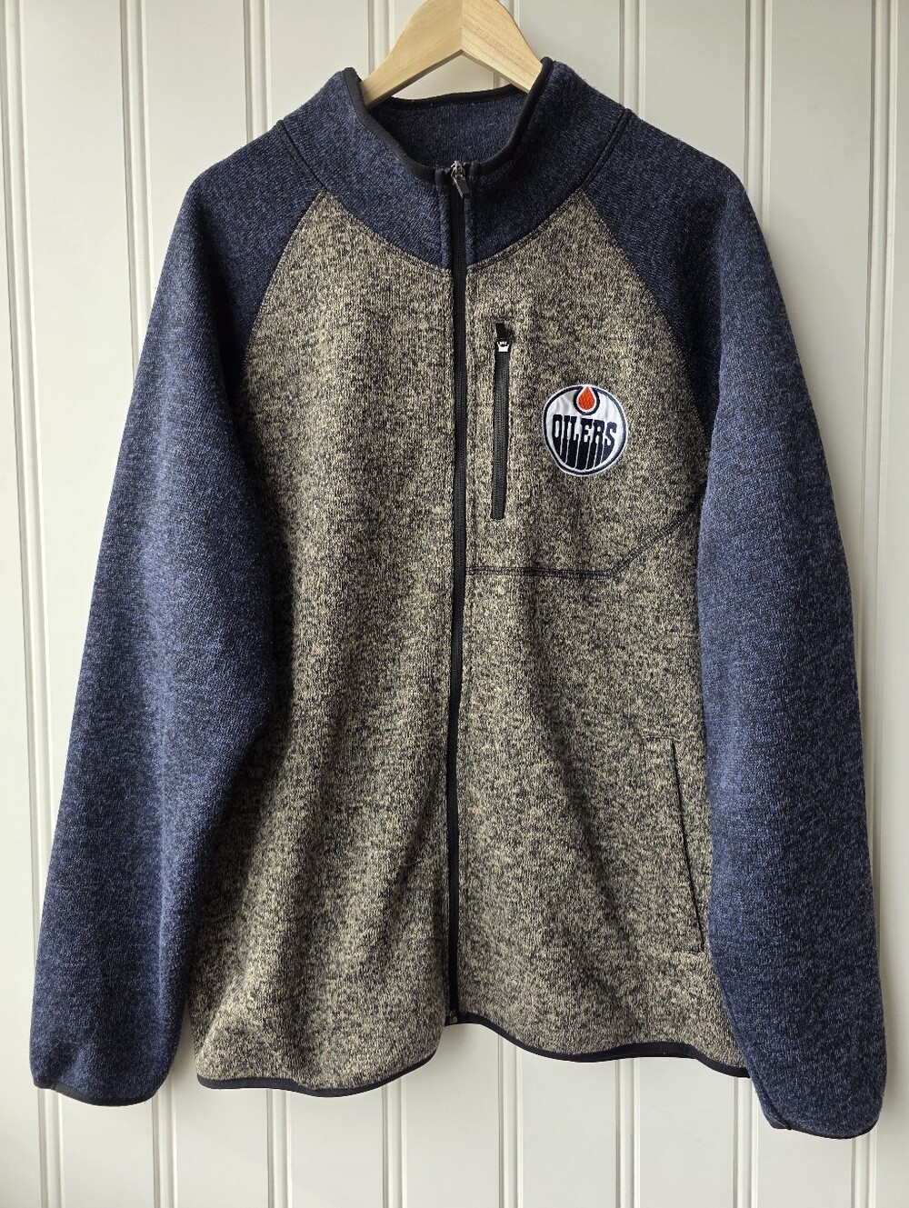 Edmonton Oilers G-III Sports Carl Banks Switchback Raglan Full Zip Jacket XL
